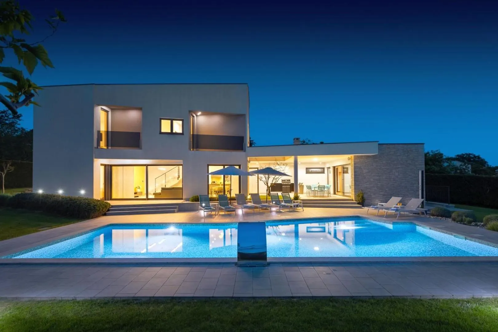 Luxury Villa Nada With Pool In Tinjan Kringa